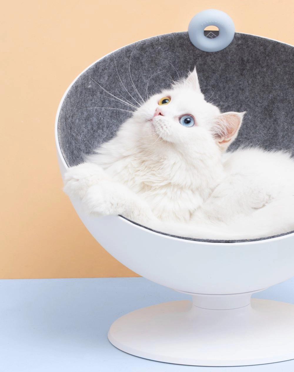 Furrytail Cat Boss Chair Cat Bed