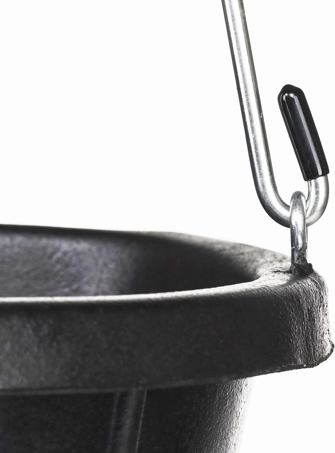 Heated Flat-Back Rubber Bucket for Livestock