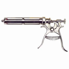 Henke Roux Revolver 50 cc sheep feed sheep mineral sheep hay sheep pellets sheep salt block
