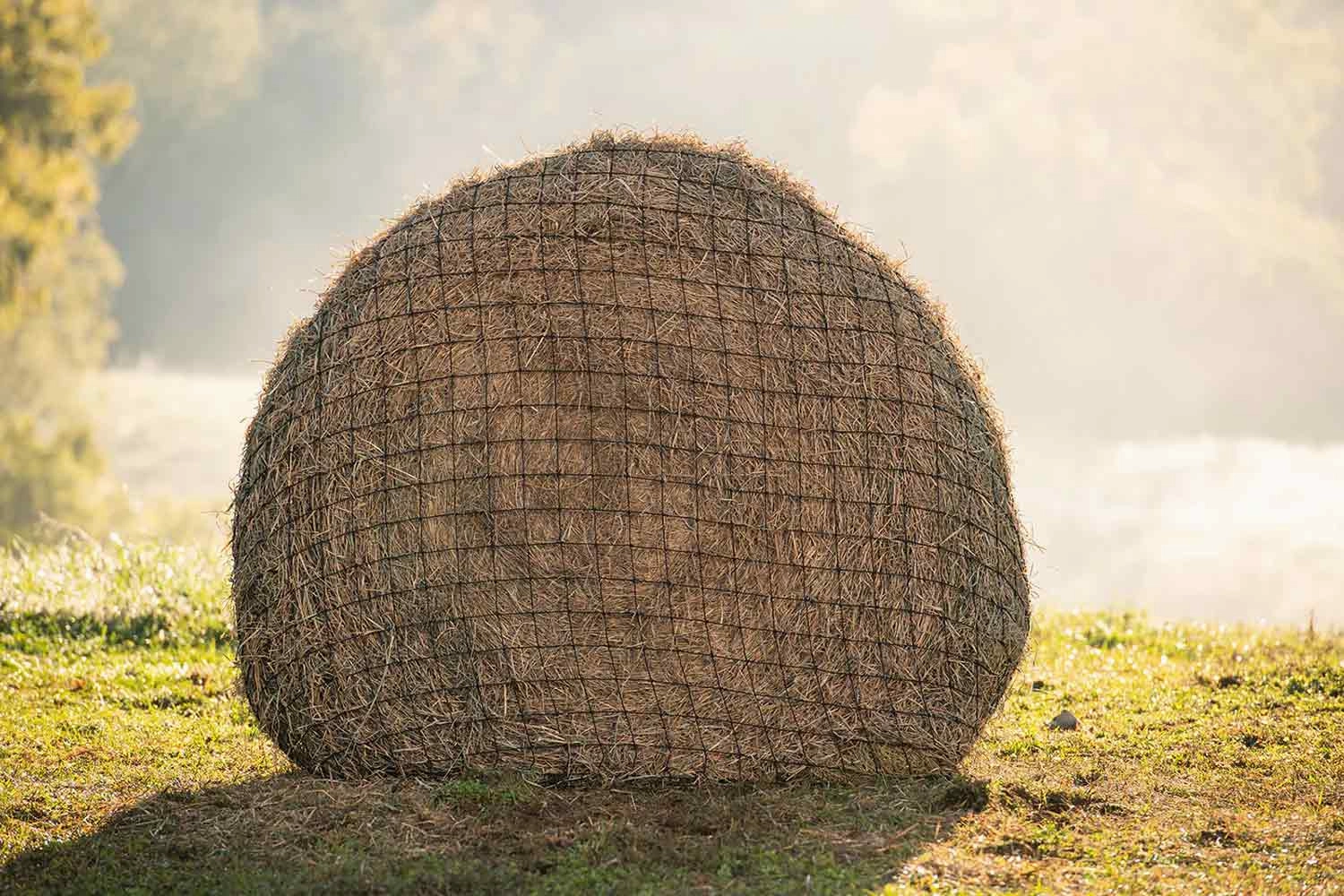 Texas Haynet Livestock Hay Bale Net for Round or Square Bales